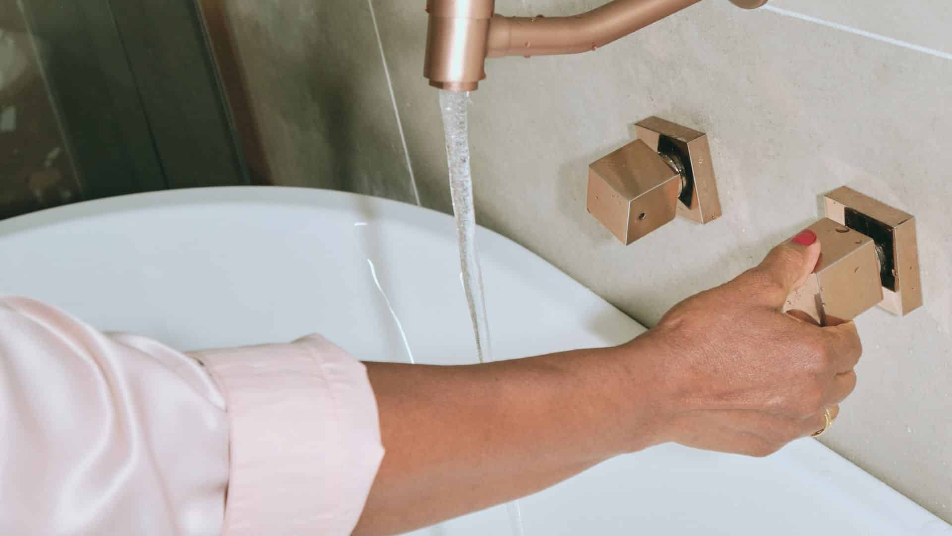 Les inconvénients de la baignoire à porte