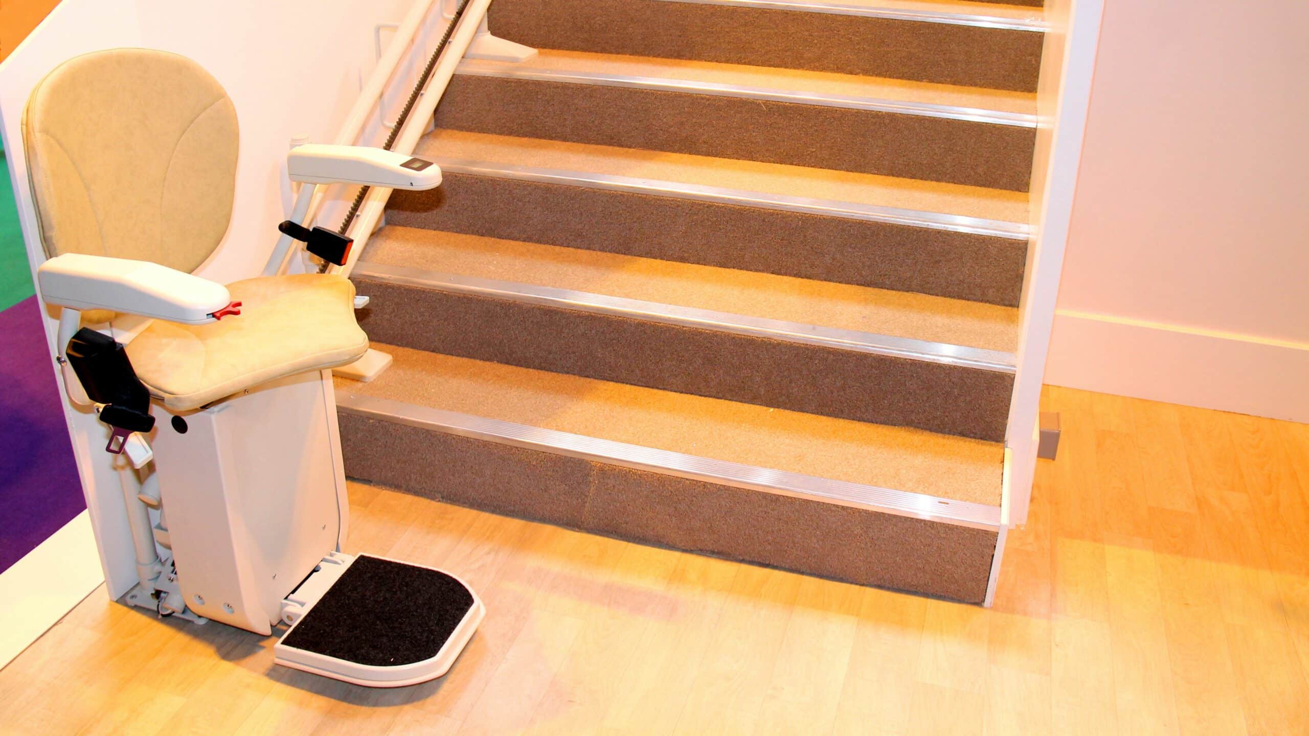Comment fonctionne réellement un monte-escalier ?