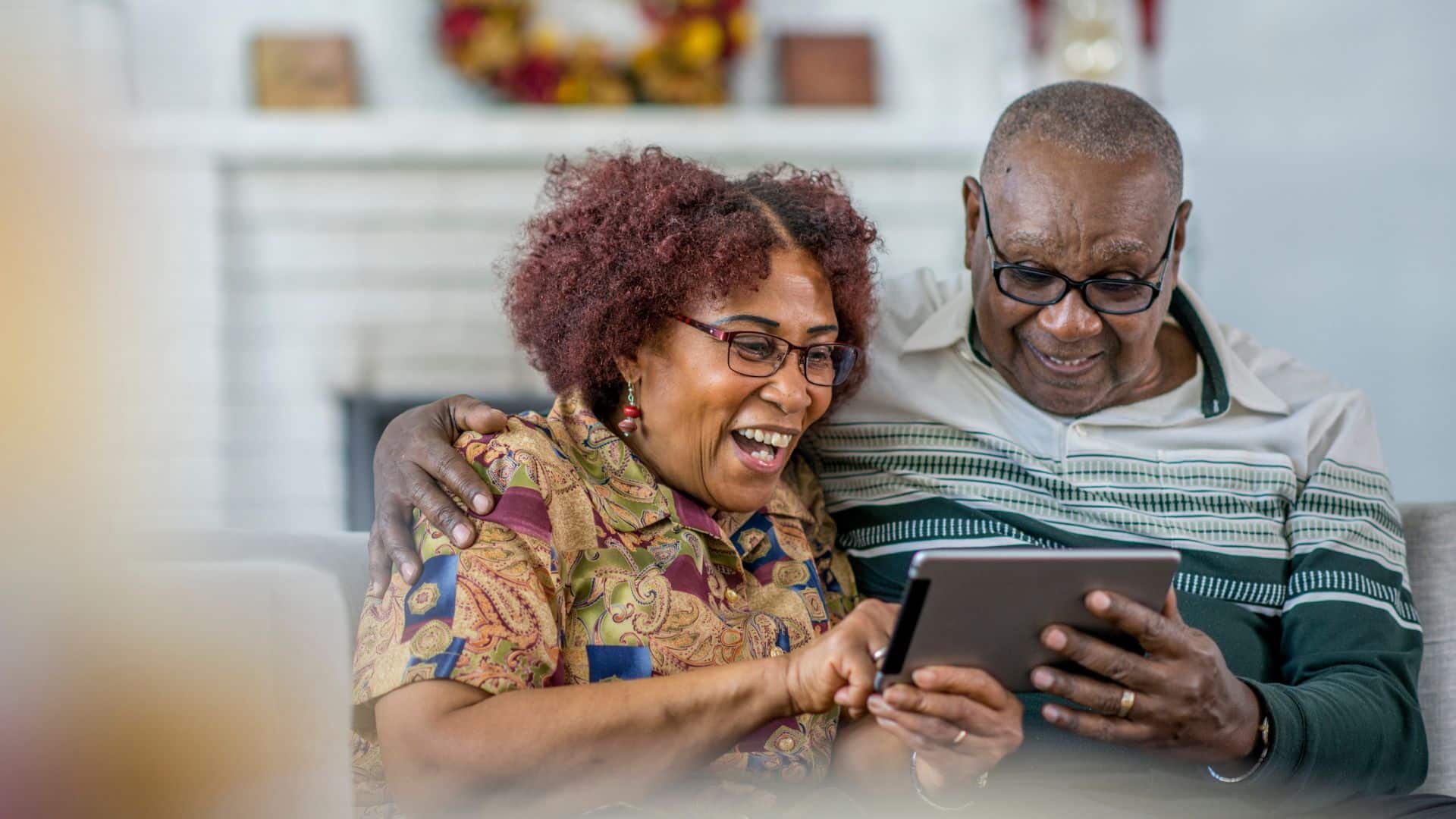 Les technologies innovantes pour le confort des seniors à la maison : Quels gadgets pour faciliter la vie quotidienne ?