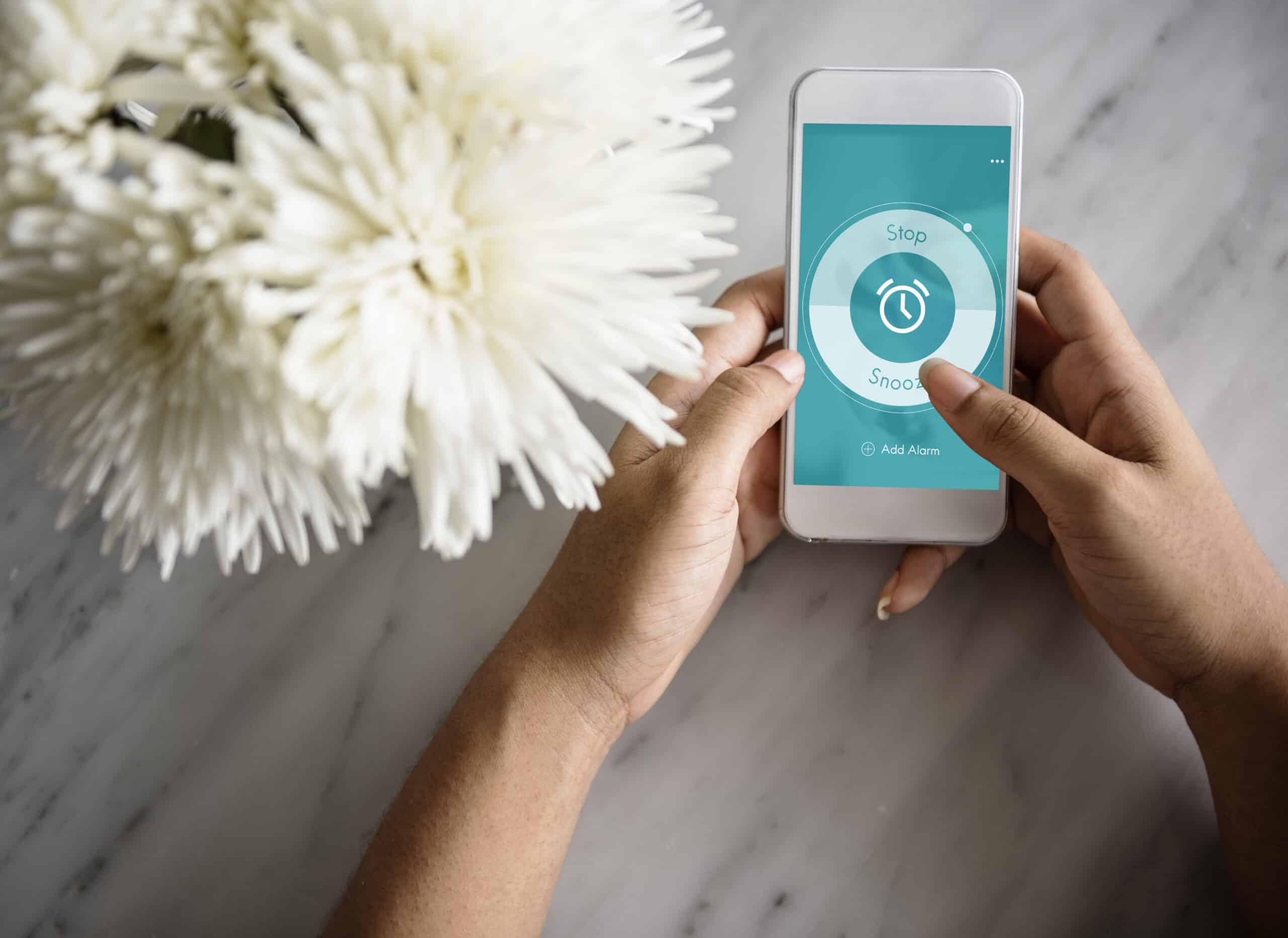 Les avantages de l'alarme en ligne pour un réveil en douceur