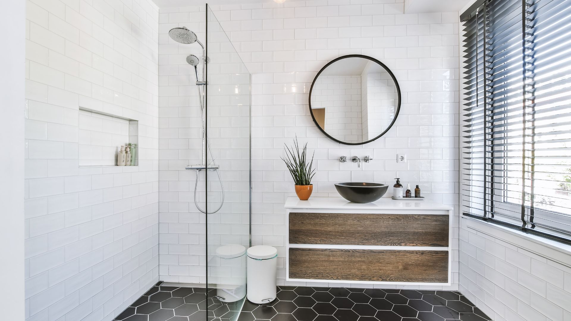 Aménagement d'une salle de bain pour seniors : Les clés pour une sécurité optimale