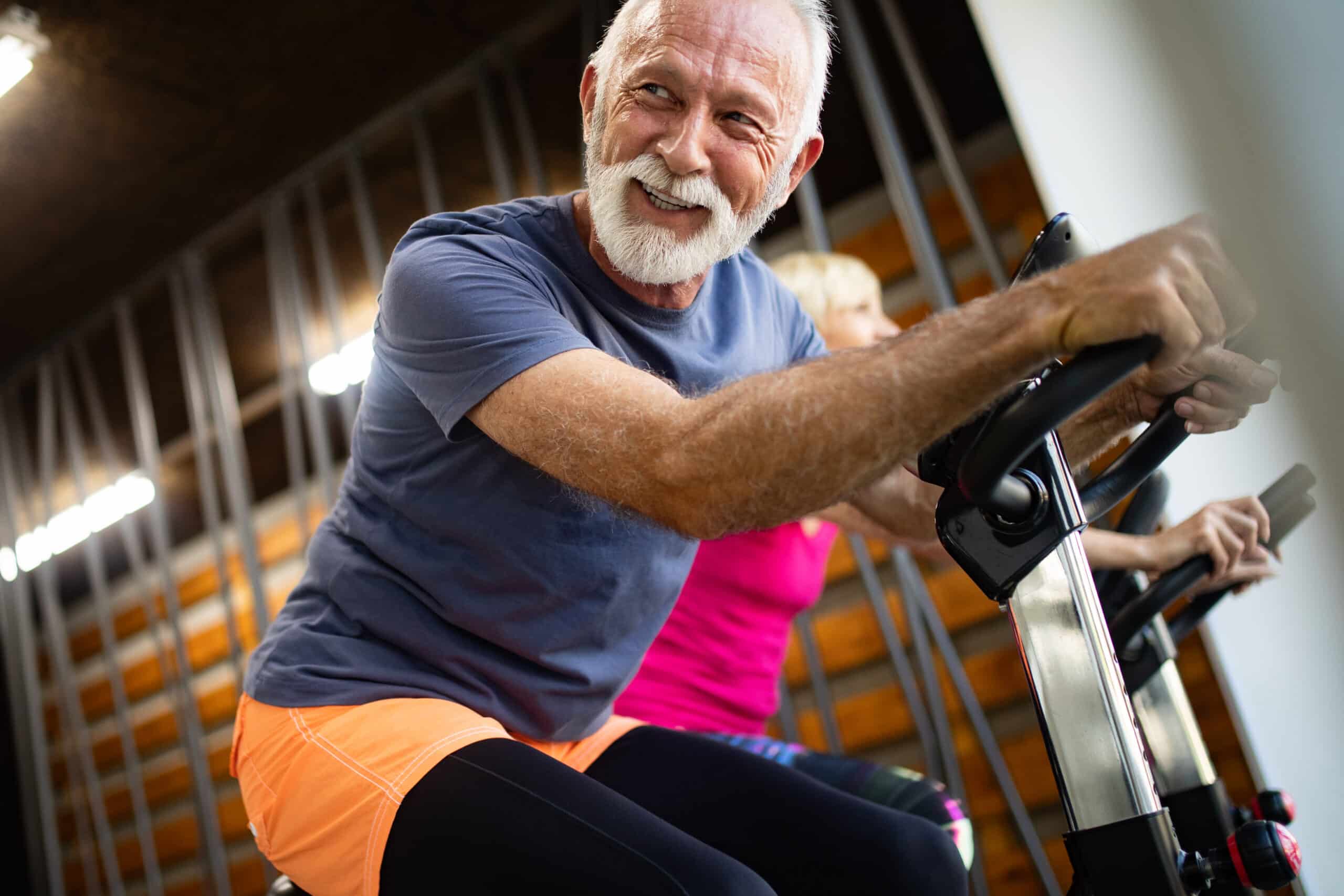 Guide ultime pour bien manger et rester en forme après 60 ans