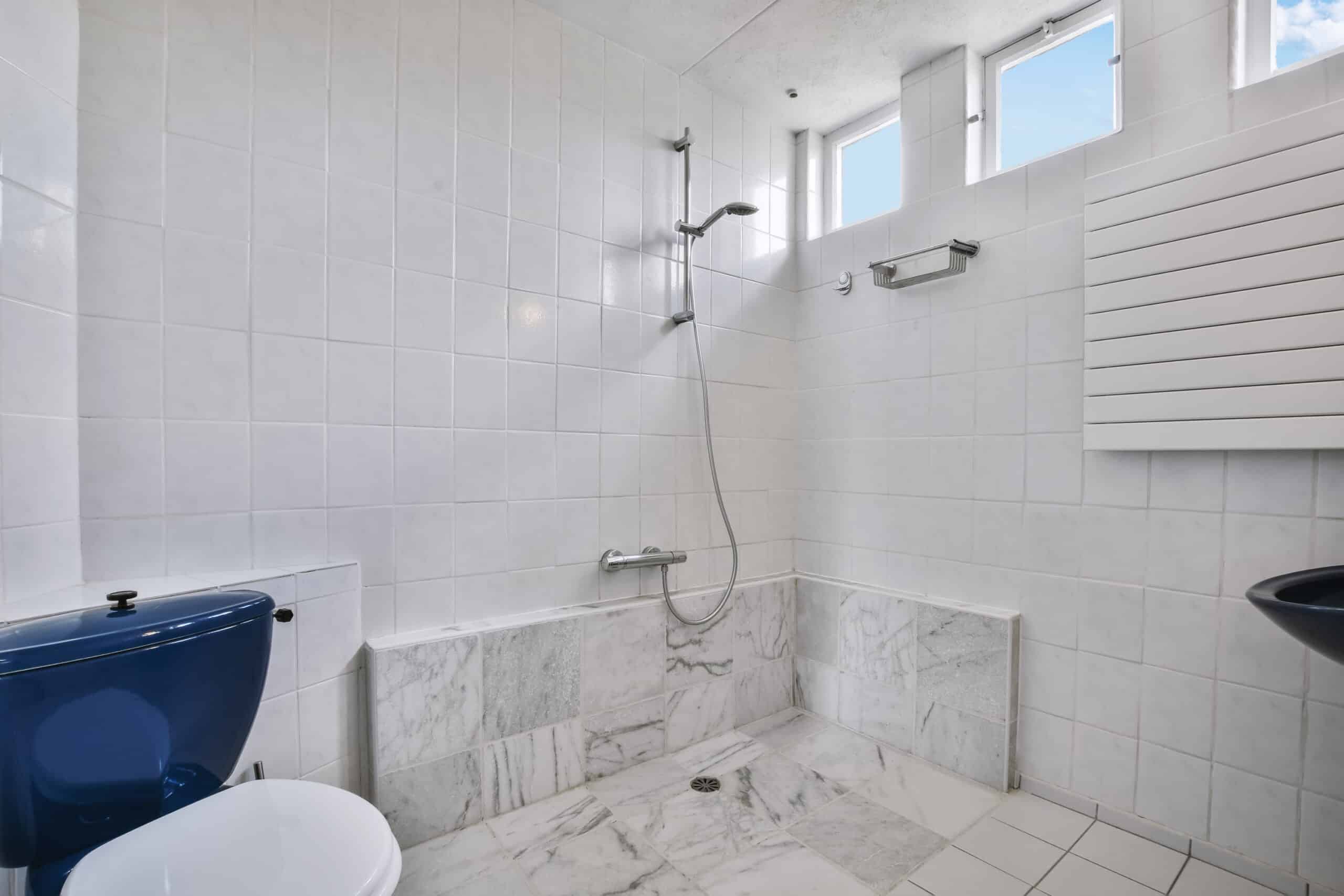 Optez pour la douche italienne sans receveur : avis et conseils