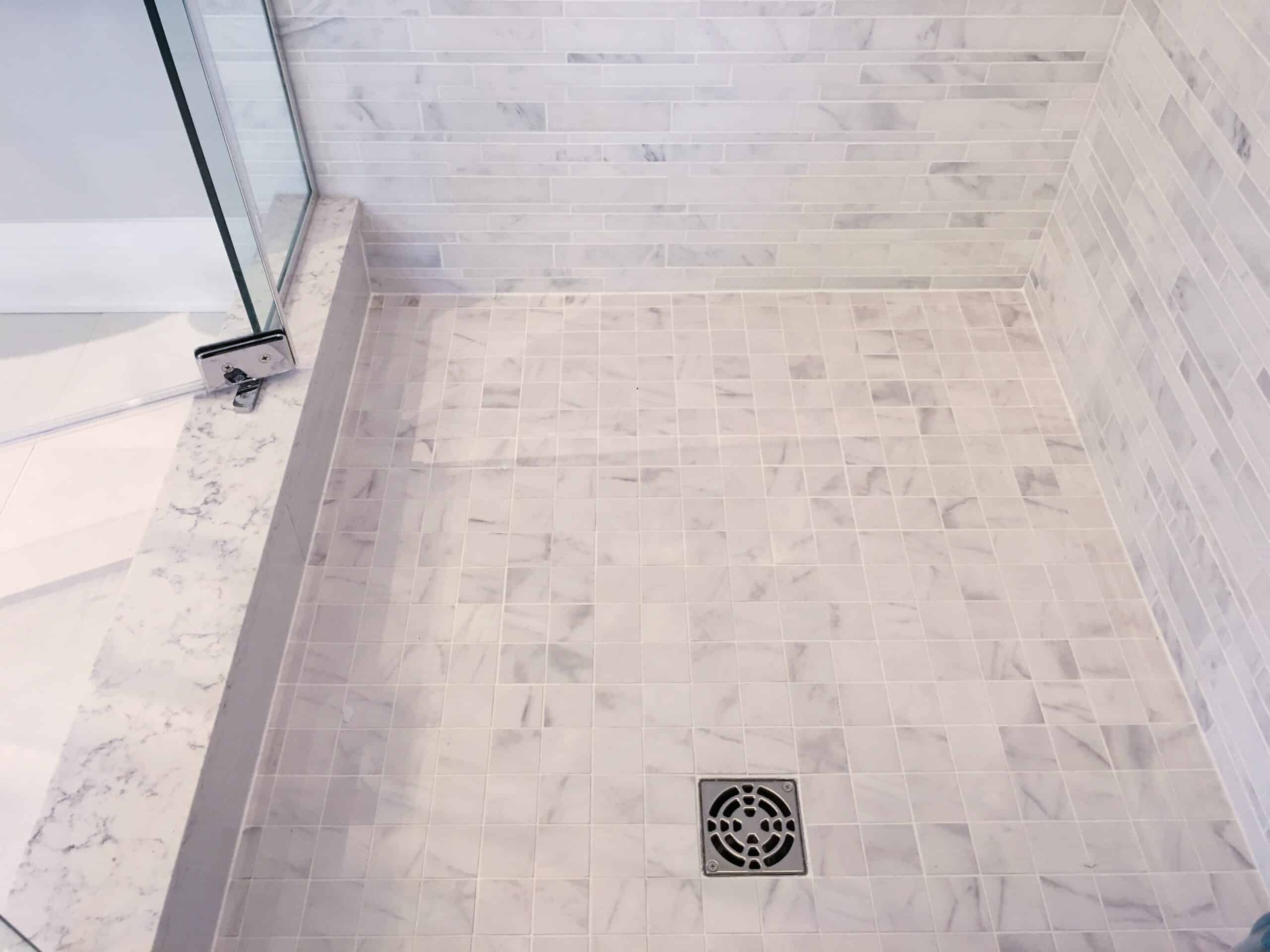 Guide pour changer le sol d'une douche italienne