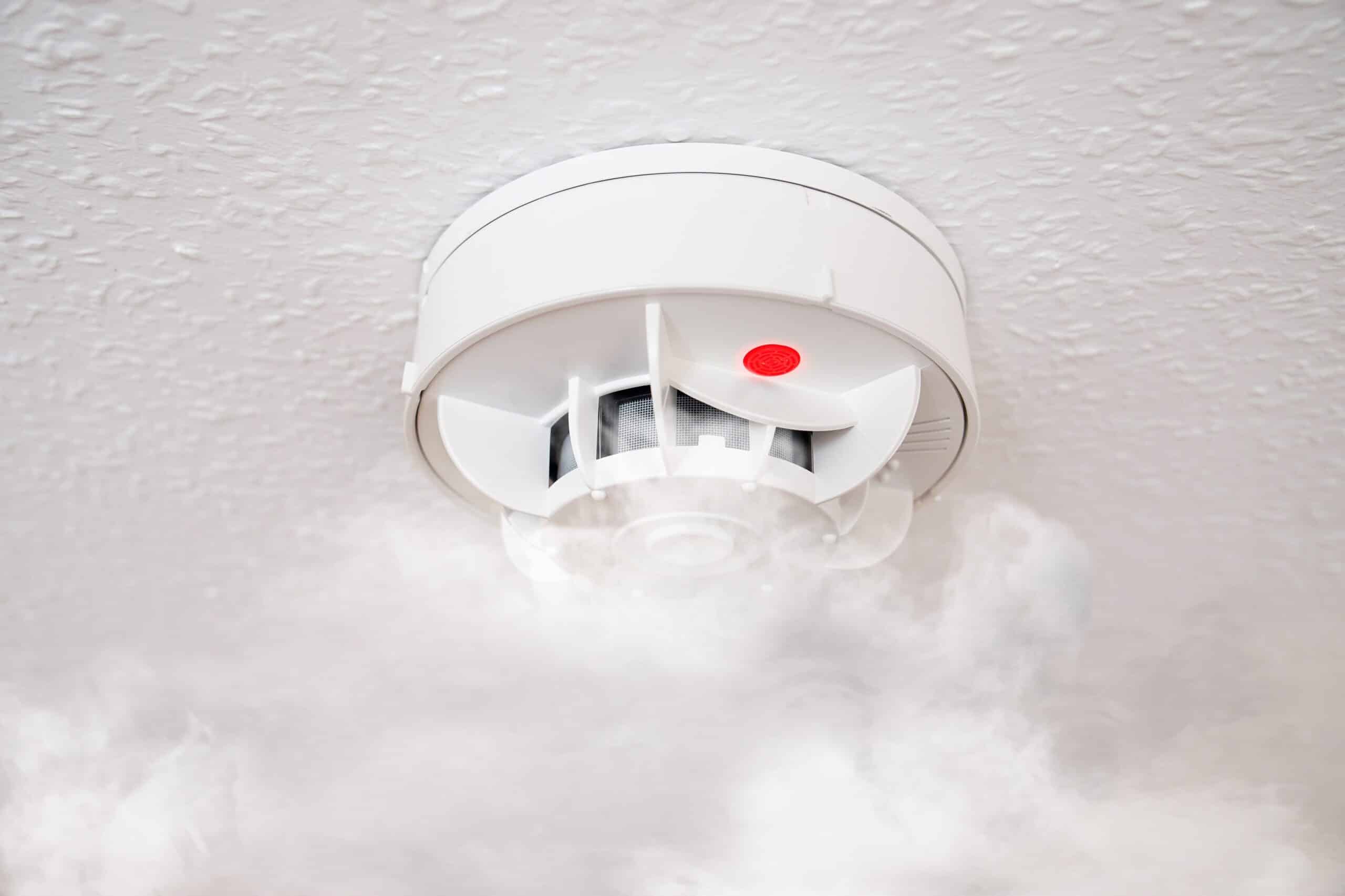 Combien de temps dure une alarme incendie : tout ce que vous devez savoir