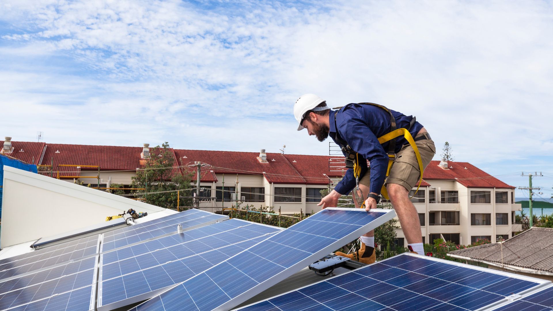 'Panneau solaire : inclinaison et orientation, conseils pour optimiser votre installation'