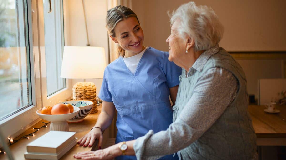 Transition vers un établissement de soins : conseils essentiels pour réussir