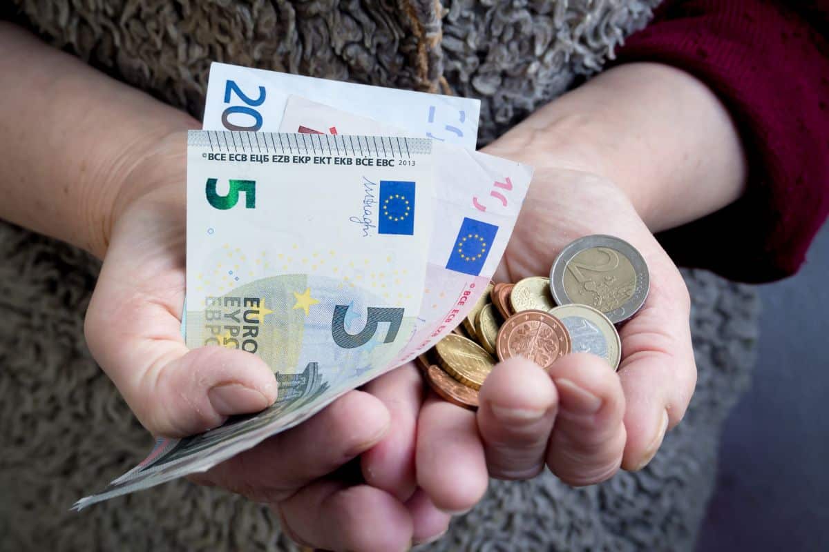 CSG des retraités : ces nouveaux plafonds qui transforment votre avis d’imposition en bombe à retardement