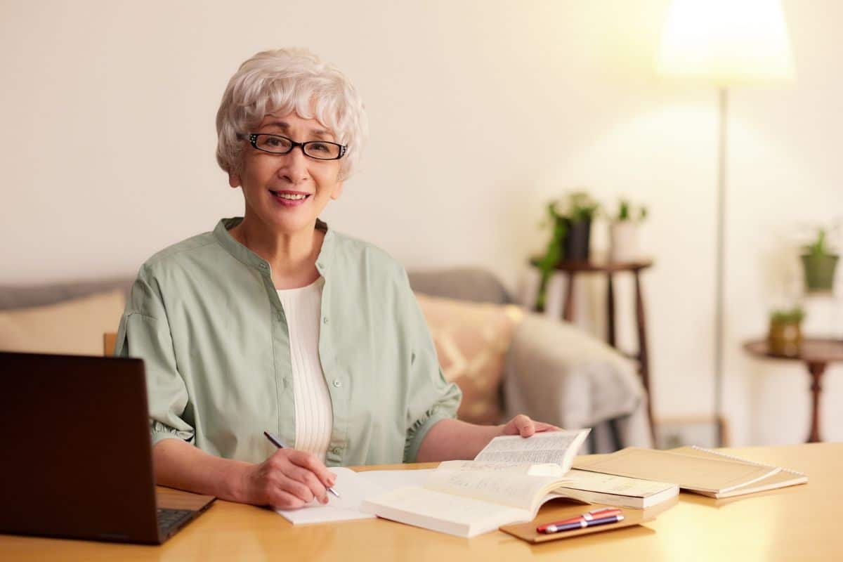 Jusqu’à un mois de pension en plus en 2026 : tout savoir sur l’exonération totale des prélèvements sociaux