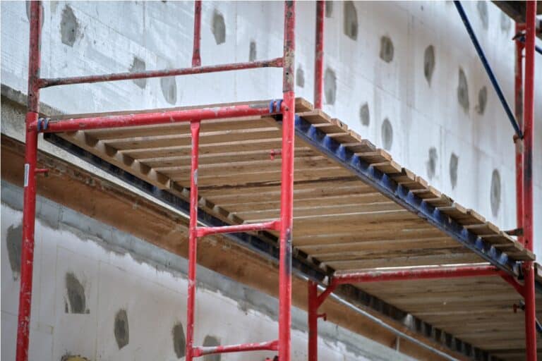 building facade under renovation works with constr 2022 01 31 17 29 50 utc