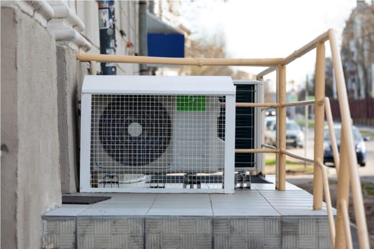 external condensing unit of the air conditioning unit.