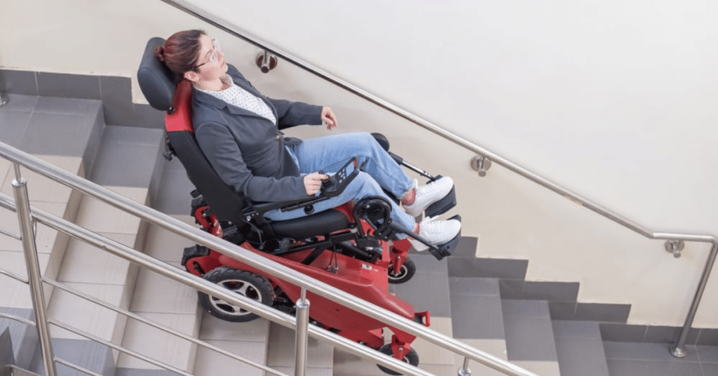 Pourquoi choisir un monte-escalier sans installation ?